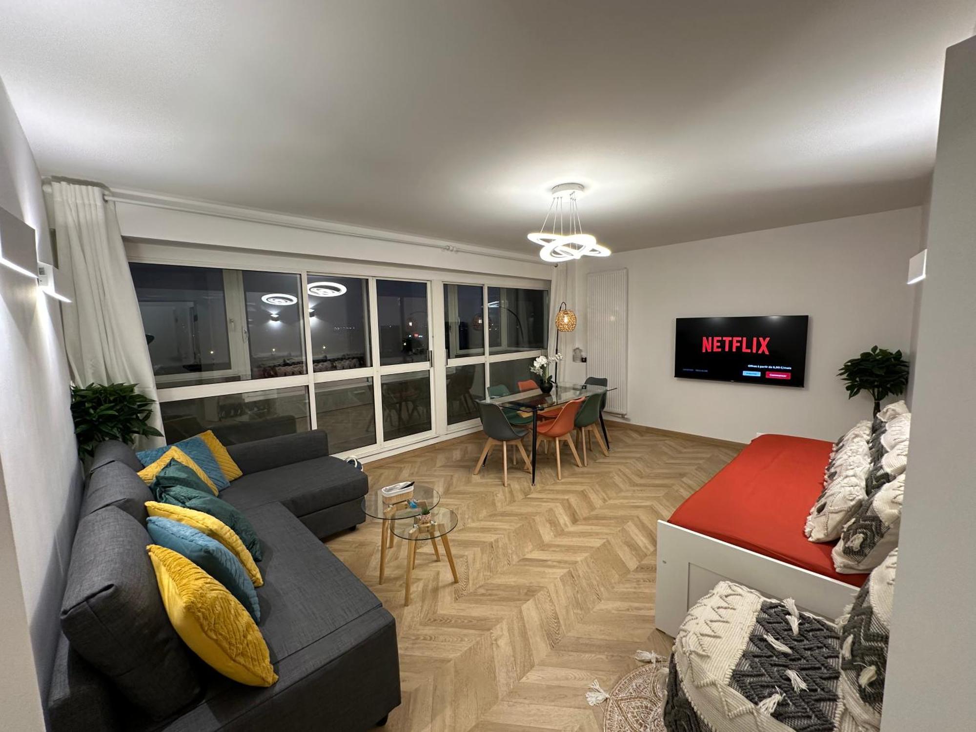 Paris Pantin Magnifique Appartement 4 Pieces De 108M2 Avec 2 Parking Interieur - Tres Cosy Pour 1 A 12 Personnes - Entierement Refait A Neuf Entire Apartment Luxurious And Warm - Pantin Paris 19 Eme Free Wifi Gratuit エクステリア 写真